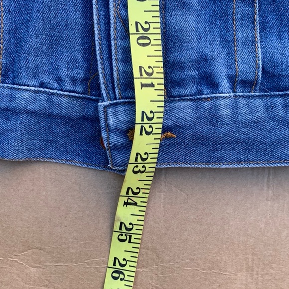 Vintage 80s jean jacket, used excellent condition, cool back embroidery - Picture 11 of 11